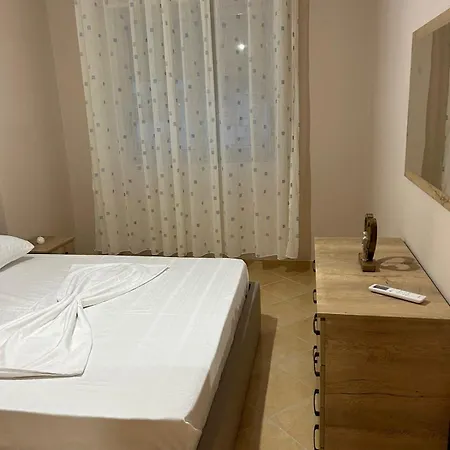 Guest House Priam Vlore Exterior photo